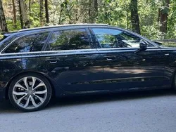 Czarny Używany 2013 Audi A6 Ambiente Sedan/Limuzyna | 78 000 zł (Uczciwa cena)
