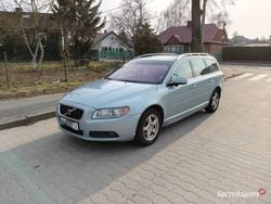Niebieski Używany 2008 Volvo V70 Kombi | 20 900 zł