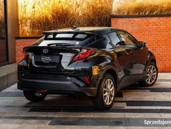 Czarny Używany 2022 Toyota C-HR Comfort SUV | 99 700 zł (Uczciwa cena)