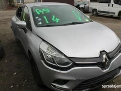 Srebrny Używany 2017 Renault Clio IV Hatchback | 10 900 zł
