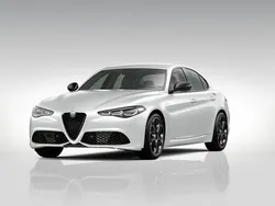 Lakier pastelowy biały alfa white Nowe 2025 Alfa Romeo Giulia Veloce Sedan/Limuzyna | 209 780 zł
