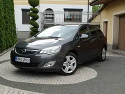 Szary Używany 2011 Opel Astra Kombi | 18 900 zł (Dobra cena)