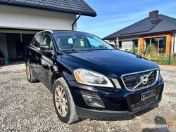 Używany 2010 Volvo XC60 Summum SUV | 37 000 zł (Uczciwa cena)