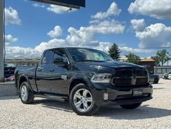 Czarny (metalik) Używany 2019 RAM 1500 Pickup | 116 900 zł