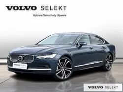 Niebieski Używany 2024 Volvo S90 Sedan/Limuzyna | 229 777 zł (Uczciwa cena)