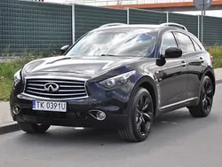 Czarny Używany 2016 Infiniti Q70 Sedan/Limuzyna | 65 900 zł