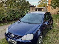 Niebieski Używany 2008 VW Golf V Sedan/Limuzyna | 9900 zł (Dobra cena)
