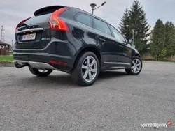 Grafitowy Używany 2015 Volvo XC60 SUV | 74 000 zł