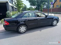Używany 2004 Mercedes E200 | 9900 zł