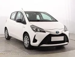 Biały Używany 2020 Toyota Yaris Hatchback | 50 799 zł (Super Cena)
