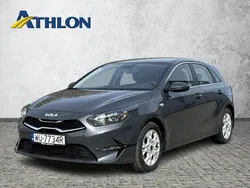 Szary (metalik) Używany 2023 Kia Ceed 2 Hatchback | 86 600 zł (Uczciwa cena)