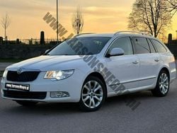 Biały Używany 2010 Skoda Superb Kombi | 21 000 zł (Dość drogi)