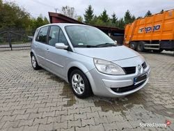 Srebrny Używany 2007 Renault Scénic II Minivan | 4900 zł (Uczciwa cena)