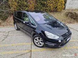 Czarny Używany 2012 Ford S-MAX Minivan | 32 700 zł (Uczciwa cena)