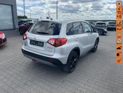 Srebrny (metalik) Używany 2018 Suzuki Vitara SUV | 42 900 zł