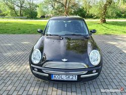 Używany 2003 Mini ONE Hatchback | 9900 zł (Uczciwa cena)
