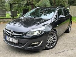 Czarny (metalik) Używany 2013 Opel Astra Kombi | 33 990 zł (Uczciwa cena)