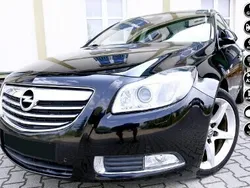 Czarny Używany 2010 Opel Insignia Kombi | 23 999 zł (Dość drogi)