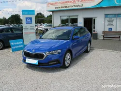 Niebieski Używany 2021 Skoda Octavia Ambition Kombi | 68 900 zł (Dobra cena)