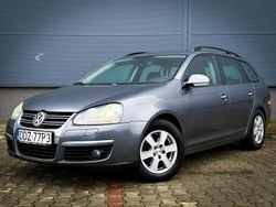 Szary (metalik) Używany 2008 VW Golf VI Kombi | 10 000 zł (Uczciwa cena)