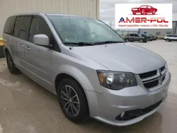 Srebrny Używany 2017 Dodge Grand Caravan Minivan | 65 000 zł