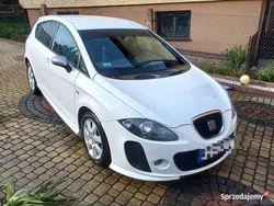 Biały Używany 2009 Seat Leon Hatchback | 22 900 zł (Dość drogi)