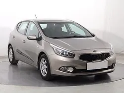 Beżowy Używany 2015 Kia Ceed Hatchback | 37 999 zł (Uczciwa cena)