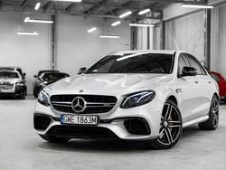 Srebrny (metalik) Używany 2017 Mercedes E63 AMG AMG Sedan/Limuzyna | 299 000 zł