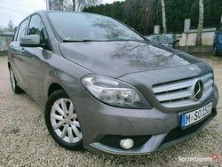 Szary (metalik) Używany 2013 Mercedes B180 Minivan | 35 900 zł (Super Cena)