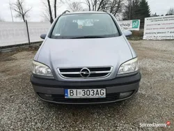 Srebrny Używany 2003 Opel Zafira Minivan | 6199 zł (Uczciwa cena)