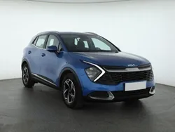 Niebieski Używany 2023 Kia Sportage 2 SUV | 99 999 zł (Uczciwa cena)