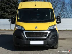 Żółty Używany 2019 Peugeot Boxer Van | 47 999 zł (Dobra cena)