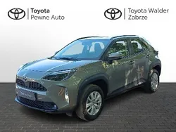 Brązowy Używany 2022 Toyota Yaris Hybrid Comfort SUV | 89 900 zł (Super Cena)