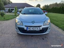 Srebrny Używany 2012 Renault Mégane III Kombi | 17 800 zł (Dość drogi)