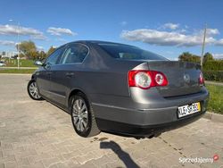 Szary Używany 2006 VW Passat Sedan/Limuzyna | 15 900 zł (Dość drogi)