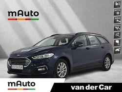 Niebieski Używany 2021 Ford Mondeo Trend Kombi | 69 900 zł (Uczciwa cena)