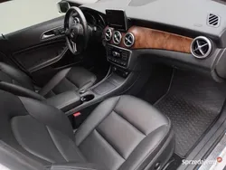 Biały Używany 2015 Mercedes GLA250 SUV | 86 000 zł