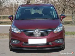 Bordowy Używany 2018 Opel Zafira Minivan | 44 999 zł (Uczciwa cena)