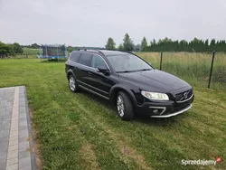 Czarny Używany 2016 Volvo XC70 Platinum SUV | 71 000 zł