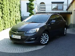 Szary Używany 2013 Opel Astra Hatchback | 24 900 zł (Dobra cena)