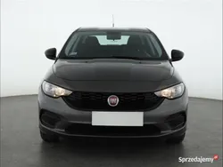 Szary Używany 2020 Fiat Tipo Sedan/Limuzyna | 43 499 zł (Uczciwa cena)