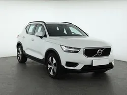 Biały Używany 2020 Volvo XC40 SUV | 102 999 zł (Dobra cena)