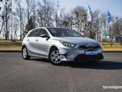 Szary Używany 2023 Kia Ceed Hatchback | 86 999 zł (Uczciwa cena)