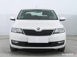 Biały Używany 2018 Skoda Rapid Hatchback | 34 999 zł (Uczciwa cena)