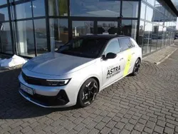 Srebrny Używany 2023 Opel Astra GSe | 115 900 zł