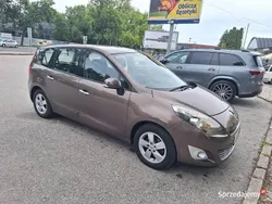 Brązowy Używany 2009 Renault Grand Scénic III Minivan | 19 900 zł (Dość drogi)