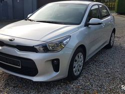 Srebrny Używany 2020 Kia Rio Hatchback | 45 700 zł (Uczciwa cena)