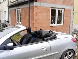 Używany 2002 Peugeot 206 CC Kabriolet | 3000 zł
