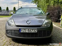 Beżowy Używany 2008 Renault Laguna Coupé Coupe | 8800 zł