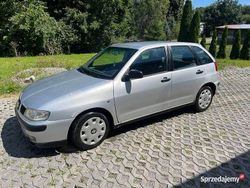 Srebrny Używany 2000 Seat Ibiza Hatchback | 2500 zł